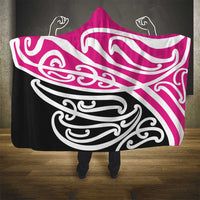 All Pink New Zealand Kowhai Ngutukak Hooded Blanket - Polynesian Pride