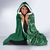 Hawaiian Tribal Elements Hibiscus Hooded Blanket Green Pattern - Polynesian Pride