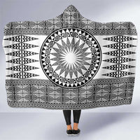 All White Tonga Malo e lelei Hooded Blanket Vintage Ngatu Tribal Pattern - Polynesian Pride
