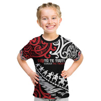 Honour The Treaty New Zealand Personalised Kid T Shirt Toitu Te Tiriti Half Fern with Haka dance