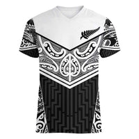 New Zealand Black Fern Custom Women V-Neck T-Shirt Maori Tukutuku Black-white Motif