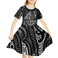 New Zealand Maori Taniko Kid Short Sleeve Dress Black Kowhaiwhai Puhoro