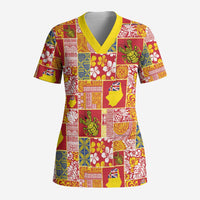 Niue Monuina e Kilisimasi Scrub Top Pacific Patchwork Xmas Vibes - Polynesian Pride