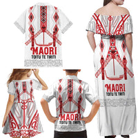 Toitu Te Tiriti Waitangi Family Matching Off Shoulder Maxi Dress and Hawaiian Shirt White Wharenui House LT9 - Polynesian Pride