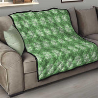 Green Hawaiian Quilt Quilt Hawaii Pineapple Monstera Palaka Motifs - Polynesian Pride
