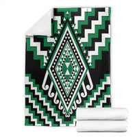 Green Aotearoa Taniko Poutama Patikitiki Blanket