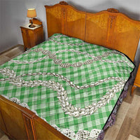 Green Aloha Hawaii Shell Lei Quilt Palaka Hebrew Cone Honey Cowrie Elegant Curves - Polynesian Pride