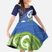 Southland New Zealand Family Matching Summer Maxi Dress and Hawaiian Shirt Maori Koru Flag Color LT14 Daughter's Dress Blue - Polynesian Pride