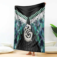 Aotearoa Korowai Motif Blanket Hei Manaia Poutama Maori Pattern