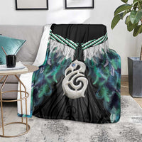 Aotearoa Korowai Motif Blanket Hei Manaia Poutama Maori Pattern