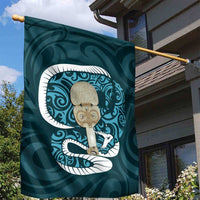 Turquoise New Zealand Eel Garden Flag Aotearoa Maori Tuna With Kotiate Weapon