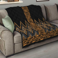 Gold Aotearoa Mangopare Kowhaiwhai and Niho Taniwha Quilt Maori New Zealand