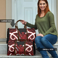 Whero Aotearoa Atua Tumatauenga Personalised Travel Bag Maori God Of War Tiki With Taiaha