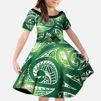 Matariki New Zealand Family Matching Off The Shoulder Long Sleeve Dress and Hawaiian Shirt NZ Niho Taniwha Maori New Year Green Galaxy LT14 Daughter's Dress Green - Polynesian Pride