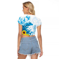 New Zealand Autism Awareness Month Raglan Cropped T Shirt Takiwatanga Maori Lizard With Sunflower