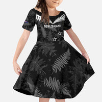 Custom New Zealand Silver Fern Football Family Matching Off Shoulder Maxi Dress and Hawaiian Shirt Go Aotearoa Grunge Black - Polynesian Pride