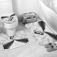 Custom New Zealand Silver Fern Football Bathroom Set Go Aotearoa Grunge White - Polynesian Pride