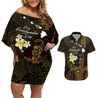 Personalised Hawaii King Kamehameha Day Couples Matching Off Shoulder Short Dress and Hawaiian Shirt Plumeria With Kakau Pattern - Gold LT14 Gold - Polynesian Pride