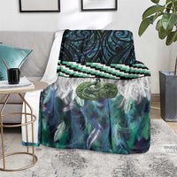 Turquoise Traditional Cloak Aotearoa Blanket Maori Paua Shell Korowai Pattern