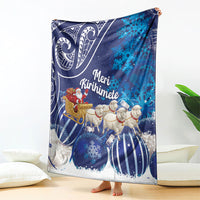 New Zealand Christmas In July Blanket Funny Santa Sheep Meri Kirihimete Blue