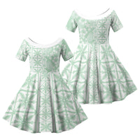Pastel Green Kahili Quilt Hawaii Family Matching Off Shoulder Short Dress and Hawaiian Shirt Tropical Flower Seamless Half Style LT14 Daughter's Dress Green - Polynesian Pride
