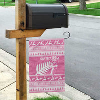 New Zealand Christmas Rugby Personalised Garden Flag Meri Kirihimete All Black Maori Pink Version - Polynesian Pride