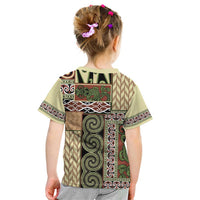 Beige Aotearoa Kowhaiwhai Pattern Kid T Shirt NZ Maori Quilt Style