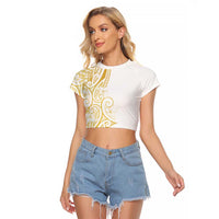 Polynesia White Sunday Raglan Cropped T Shirt Plumeria Polynesian Tribal Gold Color - Polynesian Pride