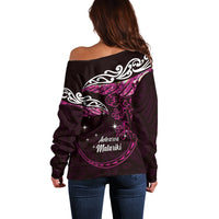 New Zealand Matariki Off Shoulder Sweater Maori New Year Silver Fern And Lizard - Pink