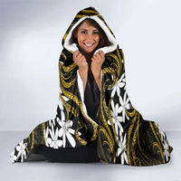 Personalised Cook Islands Manihiki Hooded Blanket Tiare Maori Polynesian Waves Tattoo