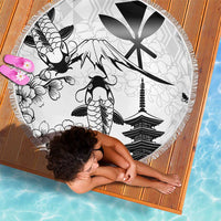 Japan And Hawaii Beach Blanket Sakura Koi Fish Hawaiian Lei Kanaka - Polynesian Pride