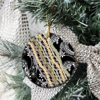 Black Palaka Hawaii Leis Ceramic Ornament Hawaiian-plaid Elegant Tropical Vibes - Polynesian Pride