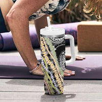 Black Palaka Hawaii Leis Tumbler With Handle Hawaiian-plaid Elegant Tropical Vibes - Polynesian Pride