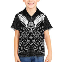 Kia Kaha Te Reo Maori Family Matching Puletasi and Hawaiian Shirt Aotearoa Hei Tiki With Hongi LT14 Son's Shirt Black - Polynesian Pride
