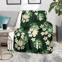 Green Tropical Hawaii Blanket Seamless Monstera Plumeria Hawaiian Pattern - Polynesian Pride
