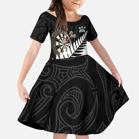 Personalised New Zealand Darts Family Matching Long Sleeve Bodycon Dress and Hawaiian Shirt Silver Fern Aotearoa Maori Pattern - Polynesian Pride