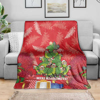 Kakapo New Zealand Christmas Blanket Meri Kirihimete Pohutukawa - Red Color