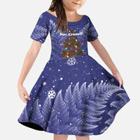 Kiwi New Zealand Christmas Family Matching Long Sleeve Bodycon Dress and Hawaiian Shirt Meri Kirihimete Silver Fern - Blue Color LT14 Daughter's Dress Blue - Polynesian Pride