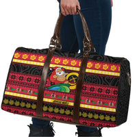 Vanuatu Christmas Travel Bag Joyeux Noel Surfing Santa With Boar Tusk - Polynesian Pride