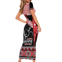 Toitu Te Tiriti O Waitangi Short Sleeve Bodycon Dress Maori Wharenui With Taniko Motifs LT14 - Polynesian Pride