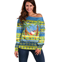 Palau Christmas Off Shoulder Sweater Chilling Santa Ungil Kurismas - Polynesian Pride