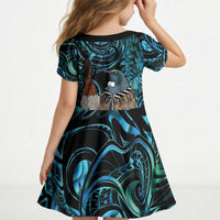 New Zealand Tui Bird Taiaha Kid Short Sleeve Dress Maori Weapon Paua Shell Mix Silver Fern LT14 - Polynesian Pride