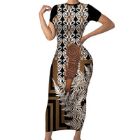 Wahaika New Zealand Short Sleeve Bodycon Dress Maori Weapon Kowhaiwhai Fern Poutama Motifs LT14 Long Dress Brown - Polynesian Pride