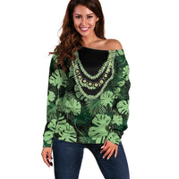 Green Hawaii Kukui Nut Lei Off Shoulder Sweater Hawaiian Pattern Monstera Tropical Vibes - Polynesian Pride