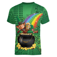 Hawaii Saint Patrick's Day Women V-Neck T-Shirt Funny Leprechaun With Pot Of Gold - Polynesian Tattoo LT14 - Polynesian Pride