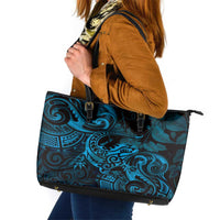 New Zealand Tuatara Leather Tote Bag Aotearoa Maori Clematis Flowers - Blue LT14 Blue - Polynesian Pride