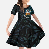 Personalized New Zealand Darts Beer Family Matching Off The Shoulder Long Sleeve Dress and Hawaiian Shirt Paua Shell Aotearoa Maori Tattoo LT14 Daughter's Dress Black - Polynesian Pride