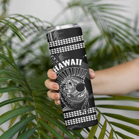 Hawaii Skinny Tumbler Kakau Warrior Helmet Gradient Black Polynesian
