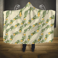 Hawaiian Pikake Maile Lei Hooded Blanket Tiare Hibiscus Kalo Palapalai Leaf Beige