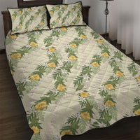 Hawaiian Pikake Maile Lei Quilt Bed Set Tiare Hibiscus Kalo Palapalai Leaf Beige